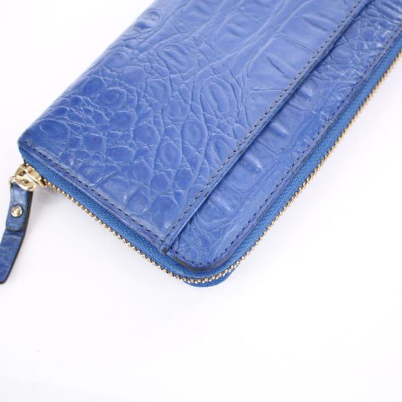 Kate Spade Cobalt Croc Wallet - Picture 10 of 12